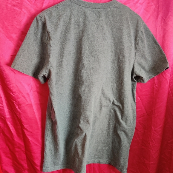 🗺️ Under Armour heatgear Move The Chains T-Shirt Men’s Medium Football Theme - Picture 8 of 9